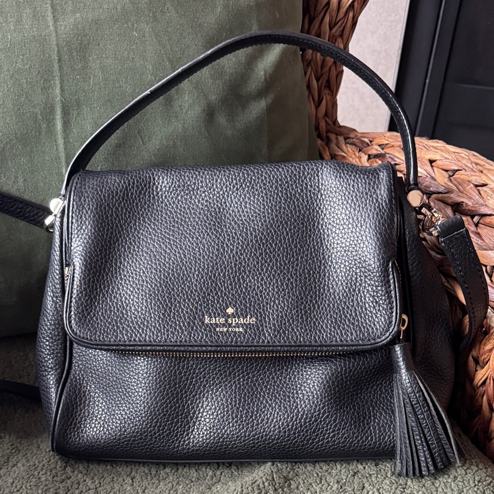 kate spade Black Pebbled Leather Top-Handle Shoulder Bag with Tassel